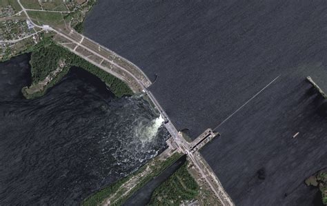 Ukrainian dam breach: What’s happening and what’s at stake